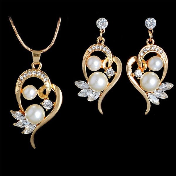 Österreichische Kristall Perlen Halskette + Ohrringe (Set)